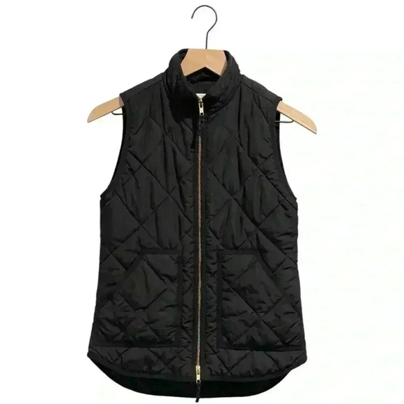 J.Crew Classic Black Quilted Vest, Gold Full Zipper, 2 Side Pockets, Size XXS - Picture 1 of 12